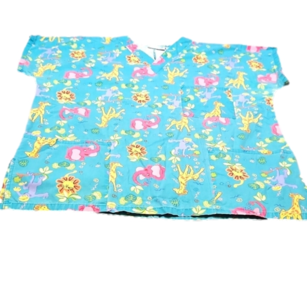 ♡ANIMAL scrub top sz. M